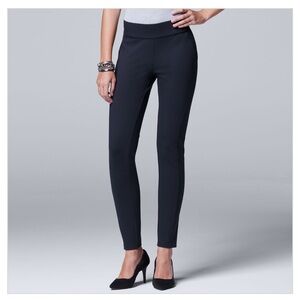 Simply Vera Vera Wang Navy Skinny Pull-on Pants - Size M